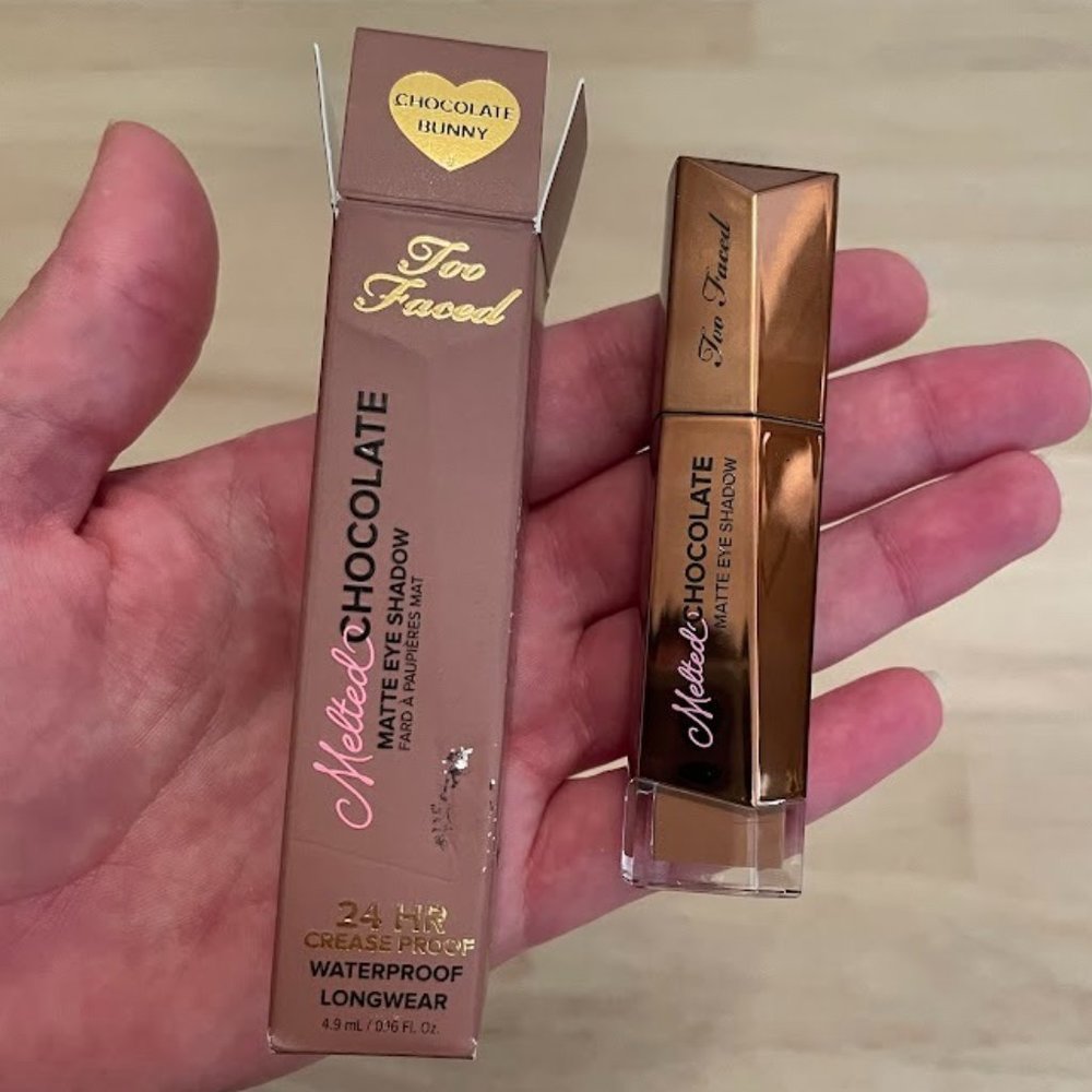 NIB Too Faced Melted Chocolate Matte Eyeshadow in shade Chocolate Bunny